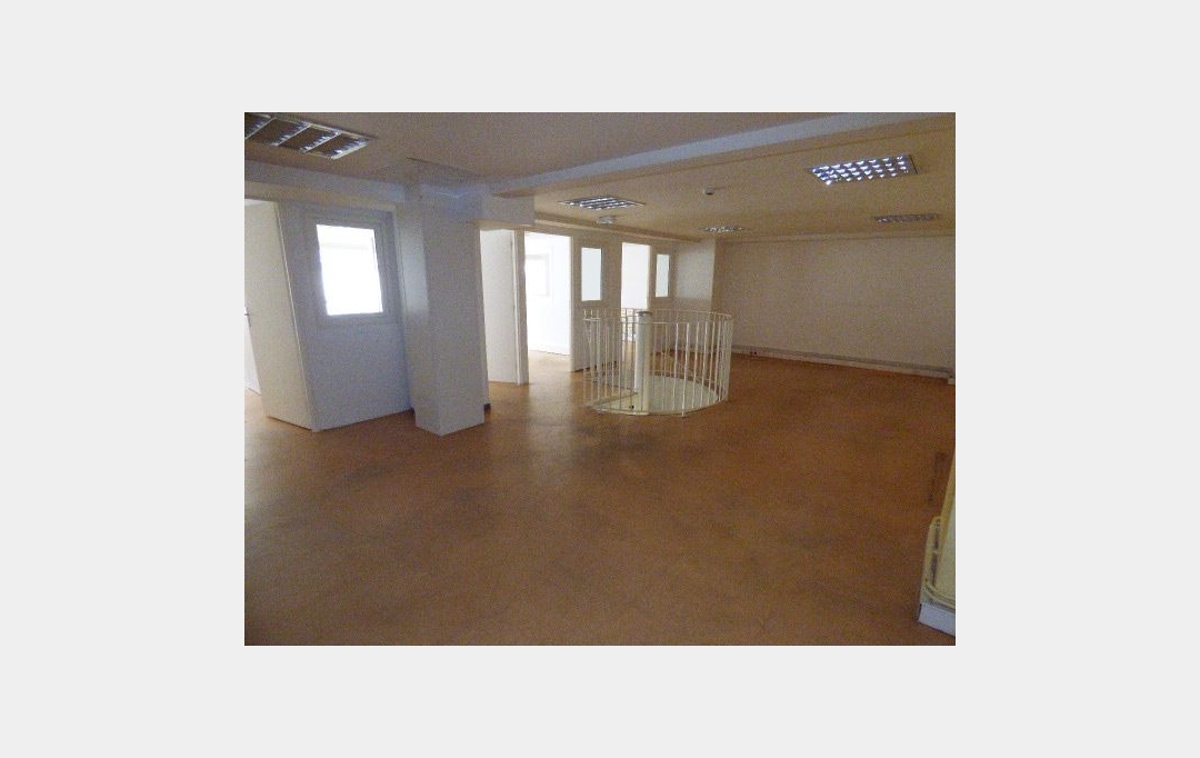 WAGNER IMMO : Office | NANCY (54000) | 200 m2 | 66 000 € 